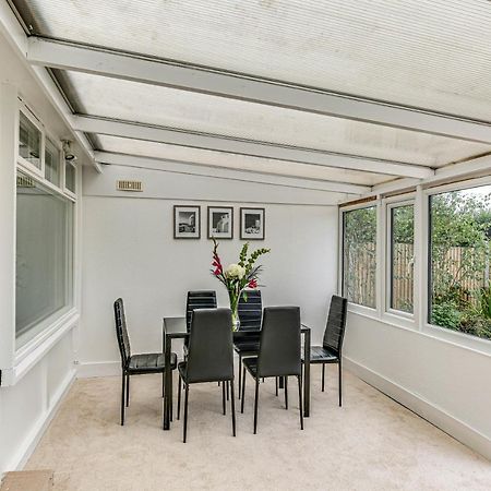 Lochiel Villa Tatsfield Ngoại thất bức ảnh